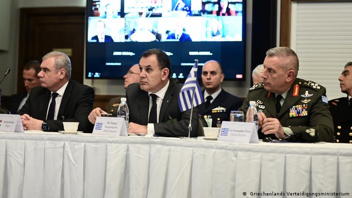 Deutschland | Pressekonferenz in Ramstein Air Base | Minister Nikos Panagiotopoulos