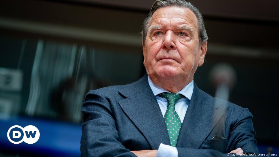 Ukraine aktuell | Altkanzler Schröder gibt Amt bei Rosneft auf