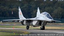 Illustration picture shows a Slovakian Mig-29 after a press conference regarding this weekend's Belgian Air Force Days (BAF Days) military air show at the Kleine-Brogel military airport in Peer, Thursday 06 September 2018. BELGA PHOTO YORICK JANSENS Foto: Yorick Jansens/BELGA/dpa/