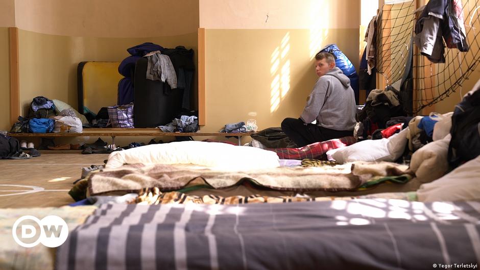 Переселенці знайшли новий дім у школі на Західній Україні |  новини |  DW