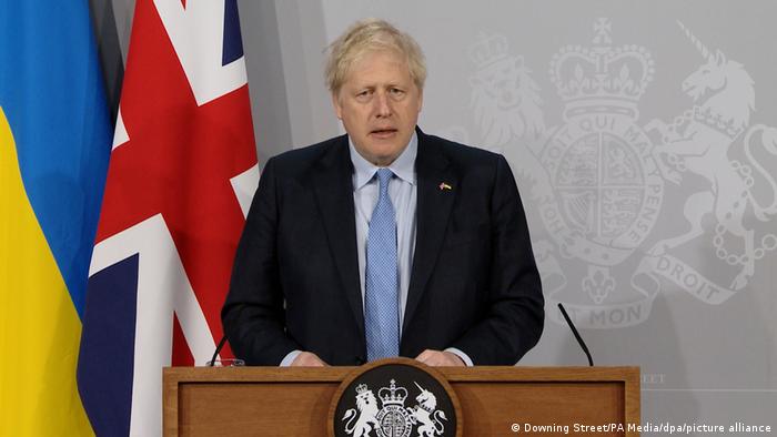Премьер-министр Великобритании Борис Джонсон обращается к депутатам Верховной рады Украины. 