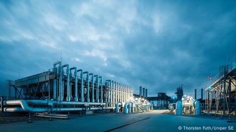 Газосховище Etzel поблизу Вільгельмсгафена - одне з найбільших у Німеччині