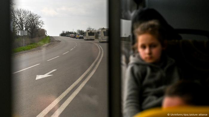 Евакуація цивільного населення з Маріуполя