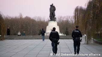 Υπό αστυνομική προστασία το σοβιετικό μνημείο στο Τρέπτο