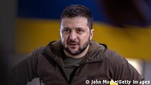 Zelenski augura que Ucrania pronto tendrá “dos Días de la Victoria”