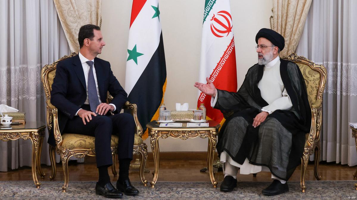 Президент Сирии впервые за три года нанес визит в Тегеран – DW – 08.05.2022