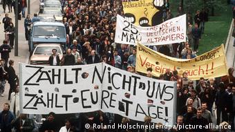 Διαδήλωση κατά της απογραφής το 1987