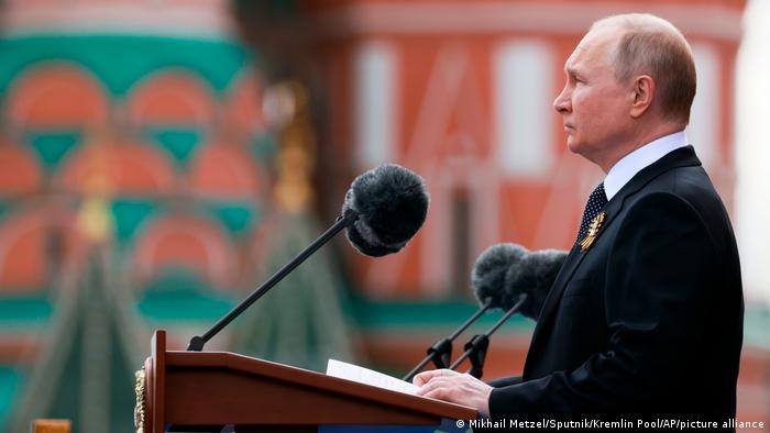 Половината българи харесват Русия, а една четвърт от тях дори