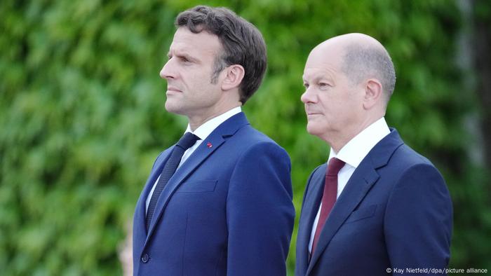 Deutschland Frankreichs Präsident Macron trifft Bundeskanzler Scholz in Berlin