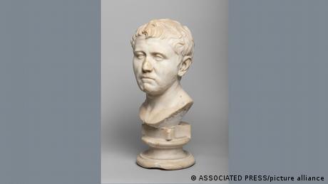 White bust of a male head