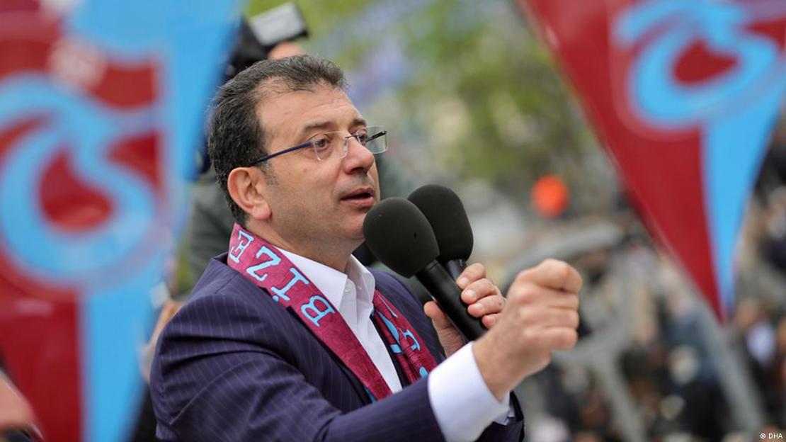 Бившият кмет на Истанбул Екрем Имамоглу Бившият кмет на Истанбул Екрем Имамоглу