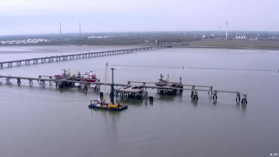 Can Germany build an LNG terminal in record time?