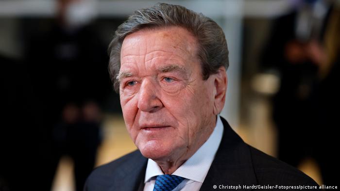 German ex-Chancellor Schröder gives up Rosneft position | News | DW |  20.05.2022