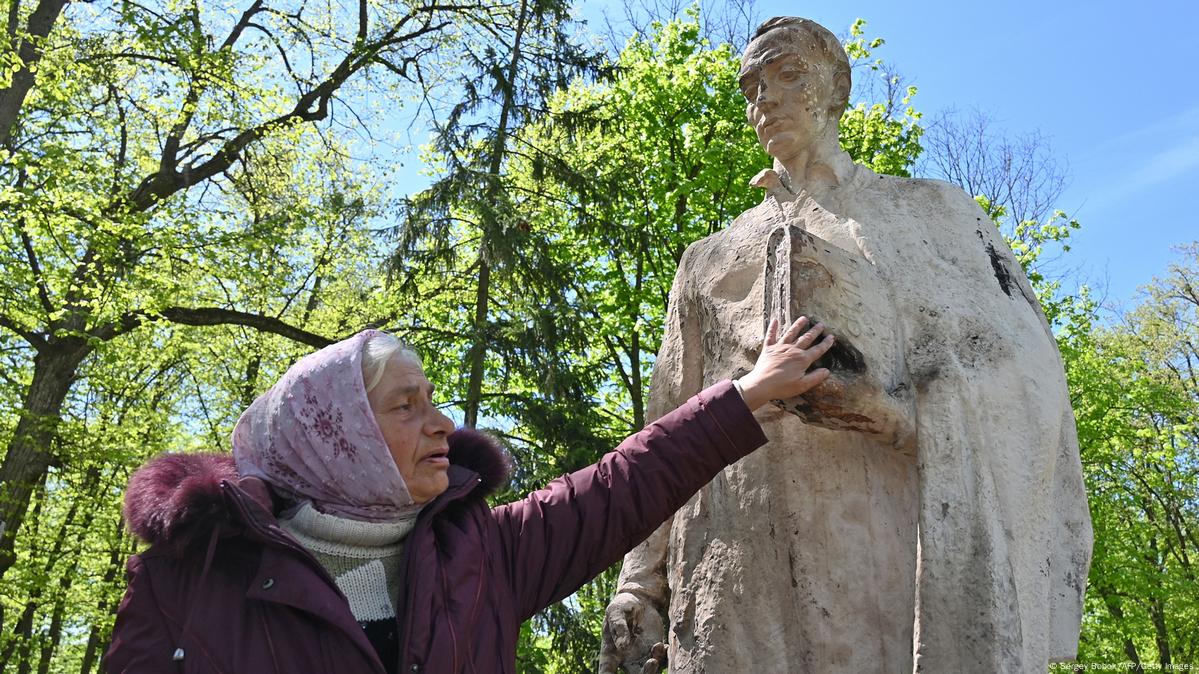 Who was Ukrainian philosopher Skovoroda? – DW – 05/12/2022