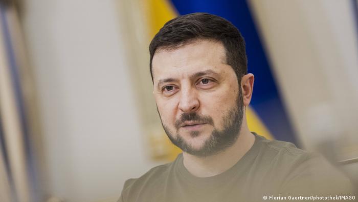 Zelensky: A Ucrânia não vai salvar a face de ninguém pagando com os seus territórios