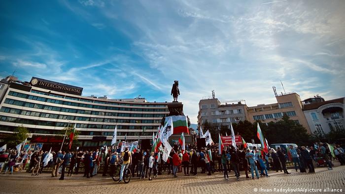 Bulgarien | Anhänger der pro-russischen „Revival“ Partei versammeln sich in Sofia