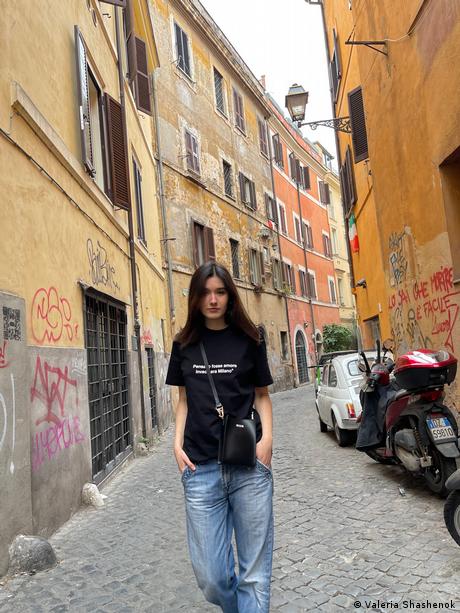 Valeria encontró refugio en Italia.