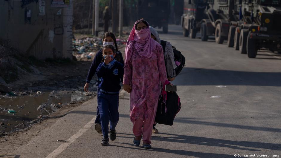 [DW.com]India redraws Kashmir political constituencies ahead of elections | DW | 12.05.2022