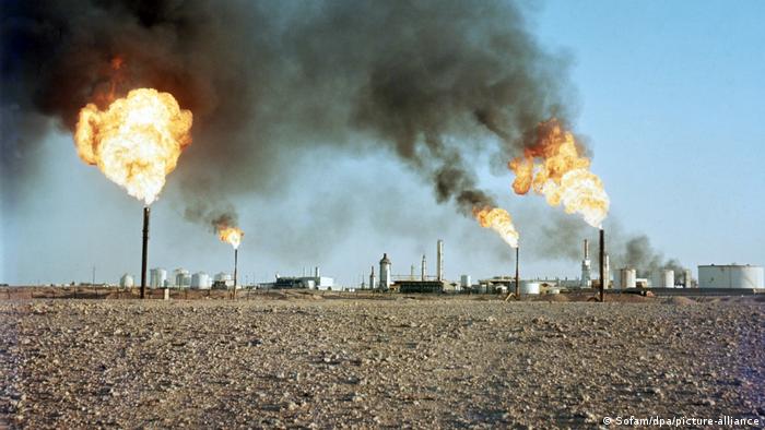 Εξόρυξη πετρελαίου στη Σαχάρα