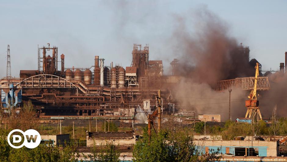 ukraine-cedes-control-of-azovstal-plant-in-mariupol-live-updates-dw-17-05-2022