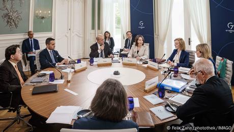 G7: Μήνυμα ενότητας για την Ουκρανία