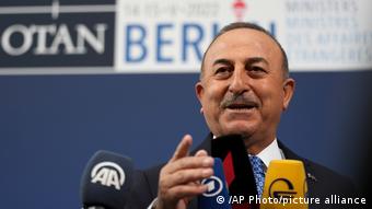 Τουρκία, Μεβλούτ Τσαβούσογλου, βέτο, ΝΑΤΟ