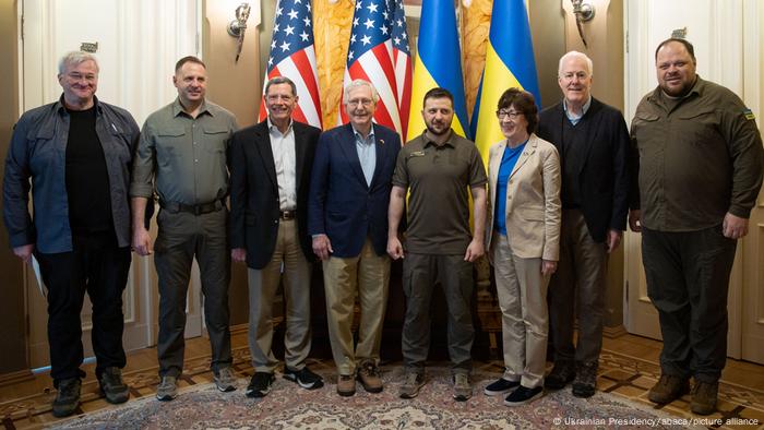 Ukraine Selenskyj trifft sich mit einer Delegation der USA - Kiew