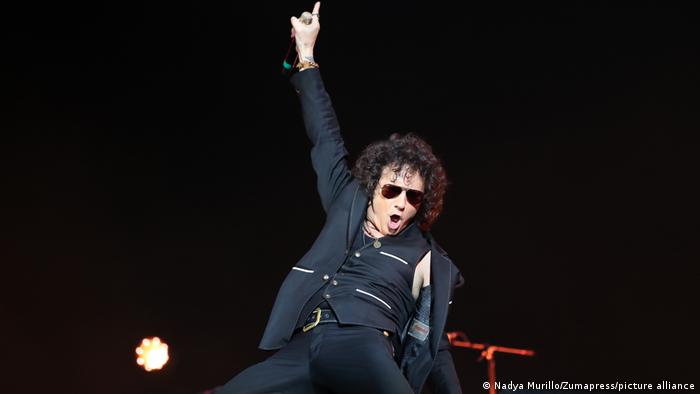 Enrique Bunbury en el Festival Vive Latino en la Ciudad de México, marzo 2019