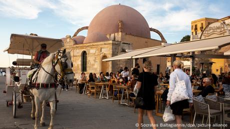 Tourism: Excellent summer, but without offers