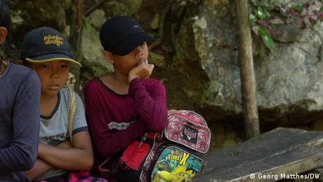 Filipino kids still await schools to reopen post-lockdown