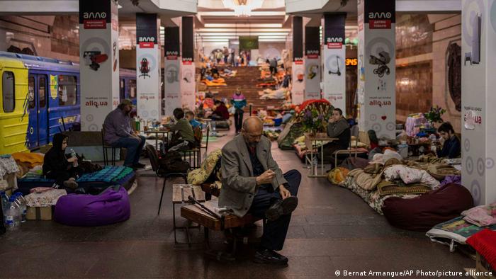 Станциите на метрото в Харков са превърнати във временно убежище