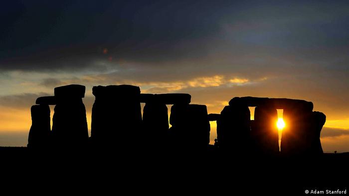 El monumento prehistórico de Stonehenge en Wiltshire, Reino Unido. 