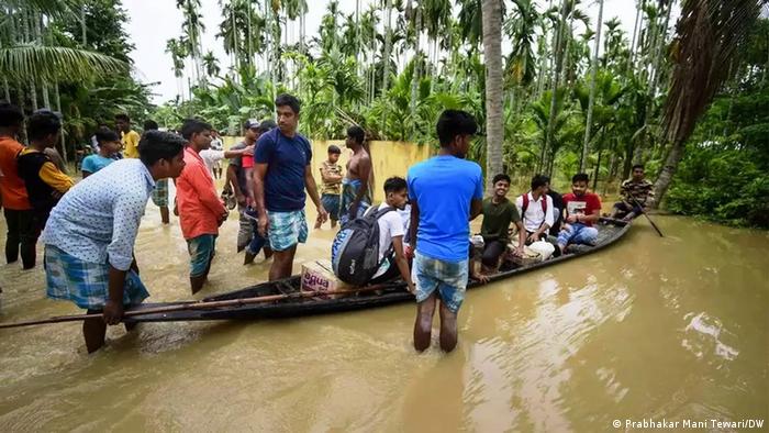 Indien Assam Barak-Tal und Hafflong | Überschwemmungen