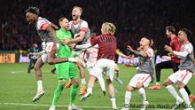 Fussball, Herren, Saison 2021/2022, 79. Finale um den DFB-Pokal in Berlin, SC Freiburg - RB Leipzig, v. l. Mohamed Simakan RB Leipzig, Torhüter Peter Gulacsi RB Leipzig, Konrad Laimer RB Leipzig, Emil Forsberg RB Leipzig, Angelino RB Leipzig, Yussuf Poulsen RB Leipzig, Jubel nach Abpfiff, 21.05. 2022, *** Football, men, season 2021 2022, 79 final for the DFB Cup in Berlin, SC Freiburg RB Leipzig, f l Mohamed Simakan RB Leipzig , goalkeeper Peter Gulacsi RB Leipzig , Konrad Laimer RB Leipzig , Emil Forsberg RB Leipzig , Angelino RB Leipzig , Yussuf Poulsen RB Leipzig , cheering after the final whistle, 21 05 2022, Copyright: xMatthiasxKochx 