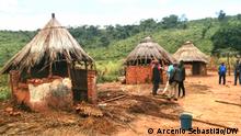 Casas de membros da RENAMO destruídas no distrito de Barué, província de Manica