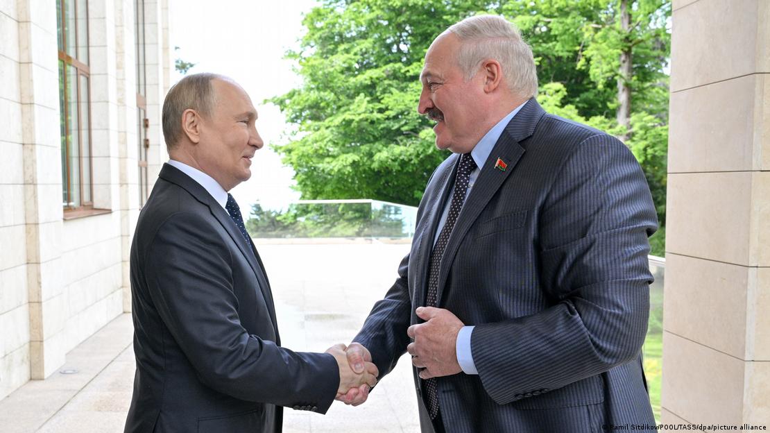 Rusya Devlet Başkanı Vladimir Putin ve Belaruslu mevkidaşı Aleksandr Lukaşenko - (23.05.2022 / Soçi)