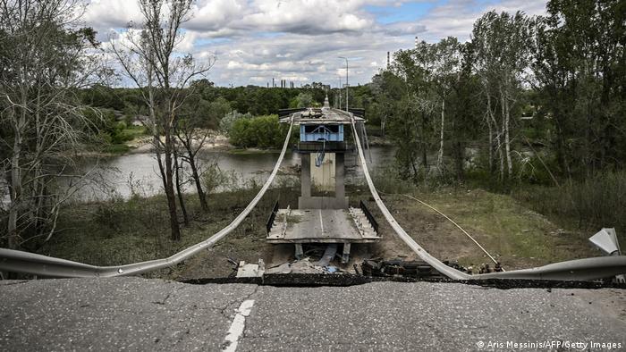 Ukraine Bridge to Severodonetsk