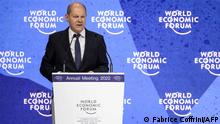 26.05.2022
German Chancellor Olaf Scholz addresses the assembly during the World Economic Forum (WEF) annual meeting in Davos on May 26, 2022. - German Chancellor Olaf Scholz said on May 26, 2022 he was convinced that Russia would not win the war it has provoked in Ukraine, saying President Vladimir Putin would not be allowed to dictate peace. (Photo by Fabrice COFFRINI / AFP)