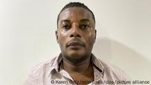 Der kolumbianische Drogenhändler Juan Larinson Castro Estupiñán alias «Matamba» nach seiner Festnahme. Der frühere Anführer des Golf-Clans soll Ende Mai 2022 im Nordosten von Kolumbien getötet worden sein. (zu dpa «Mächtiger Drogenboss in Kolumbien getötet») +++ dpa-Bildfunk +++