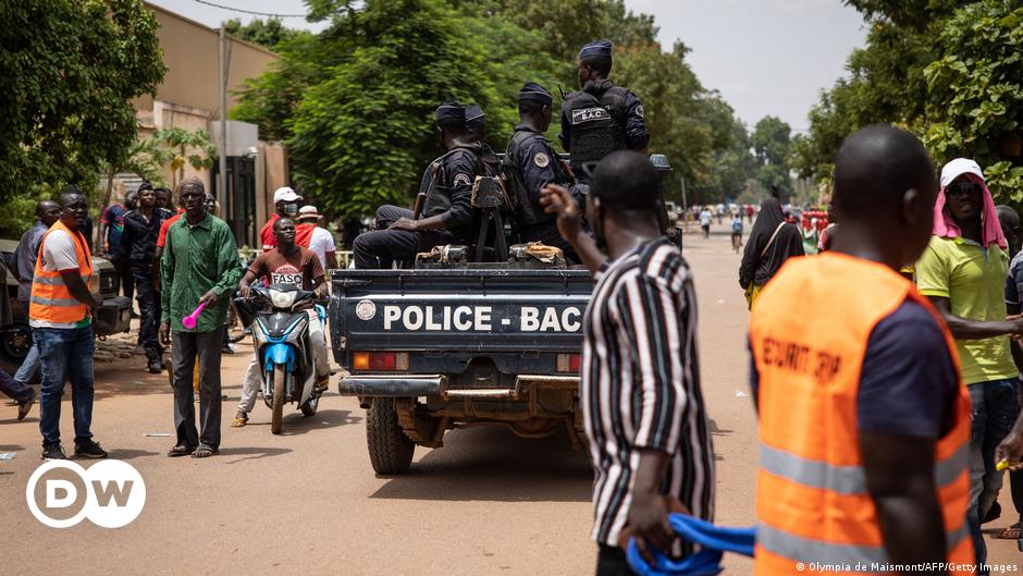 Burkina Faso: Dozens killed in militant violence