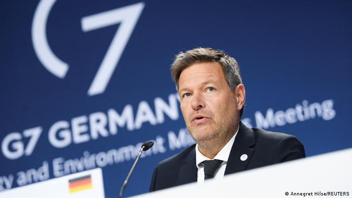 Germany |  Press conference |  Supports the G7 Minister for Climate, Energy and Environment