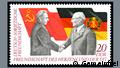 Γραμματόσημο που σηματοδοτεί τα 25 χρόνια γερμανοσοβιετικής φιλίας - δείχνει μια ΛΔΓ και μια σημαία της Σοβιετικής Ένωσης και τον Έριχ Χόνεκερ και τον Λεονίντ Μπρέζνιεφ να κάνουν χειραψία