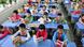 2020年中国小学生正在教室朗读弟子规。 2020年中国小学生正在教室朗读弟子规。