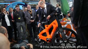 Ο Όλαφ Σολτς στο Ανόβερο Ο Όλαφ Σολτς στο Ανόβερο