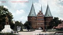 Голштинские ворота в Любеке - немецкий вариант Пизанской башни