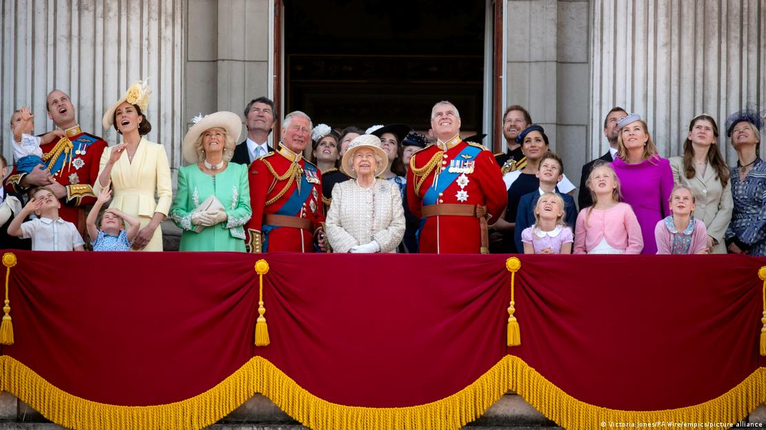 Кралицата Елизабета и членовите на кралското семејство, 8.06.2019 година