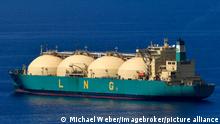 Tanker, Flüssigerdgastanker LNG Liquefied Natural Gas, Teneriffa, Kanarische Inseln, Spanien, Europa