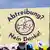 Banner em protesto com imagem de feto onde se lê Abtreibung? Nein Danke!