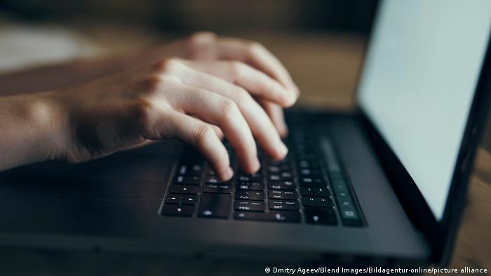 Производителността и печалбите ни са по-високи. Отпуските по болест са