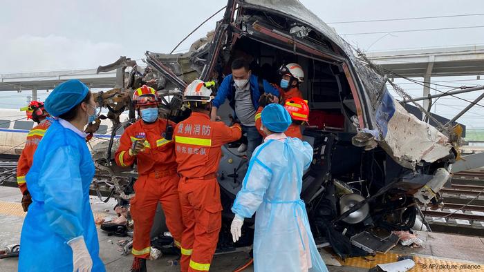 中国列车脱轨造成一死八伤 德国之声来自德国介绍德国 Dw 04 06 22